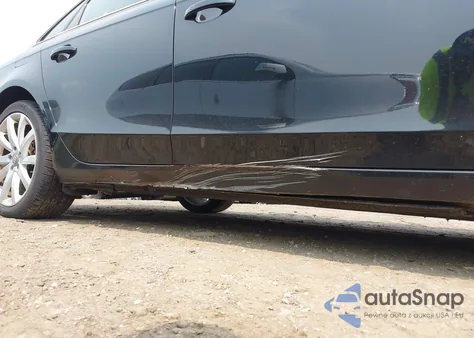 2013 Audi A4 2.0T Premium из США, поврежденный, VIN WAUBFAFL7DN031816